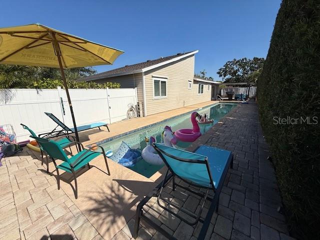 Image 24 of 26 For 520 Mcarthur Avenue