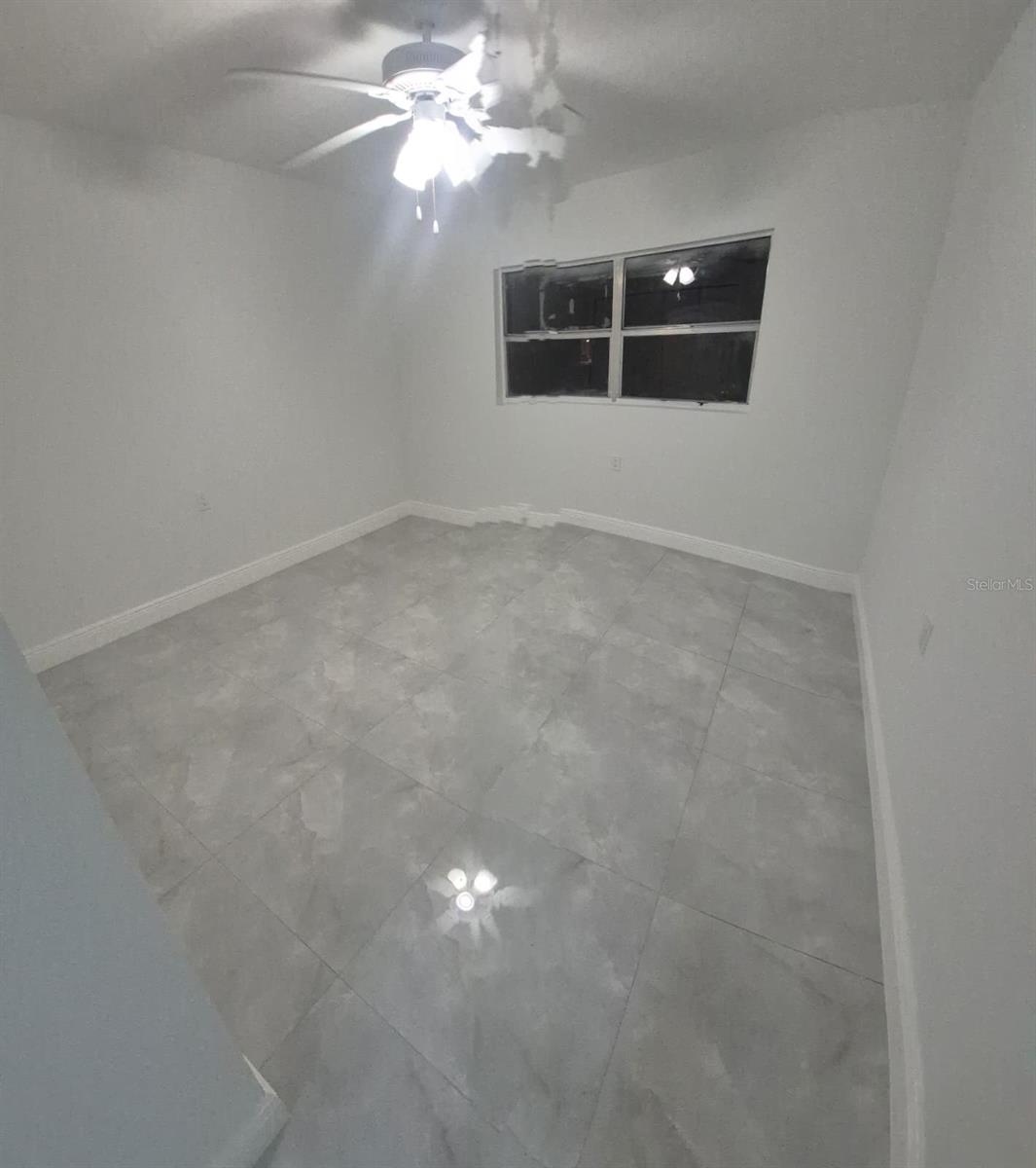 Image 14 of 21 For 7128 Oakwood Dr  2