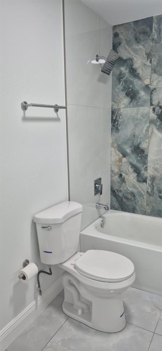 Image 20 of 21 For 7128 Oakwood Dr  2