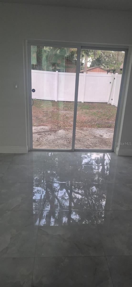 Image 7 of 21 For 7128 Oakwood Dr  2