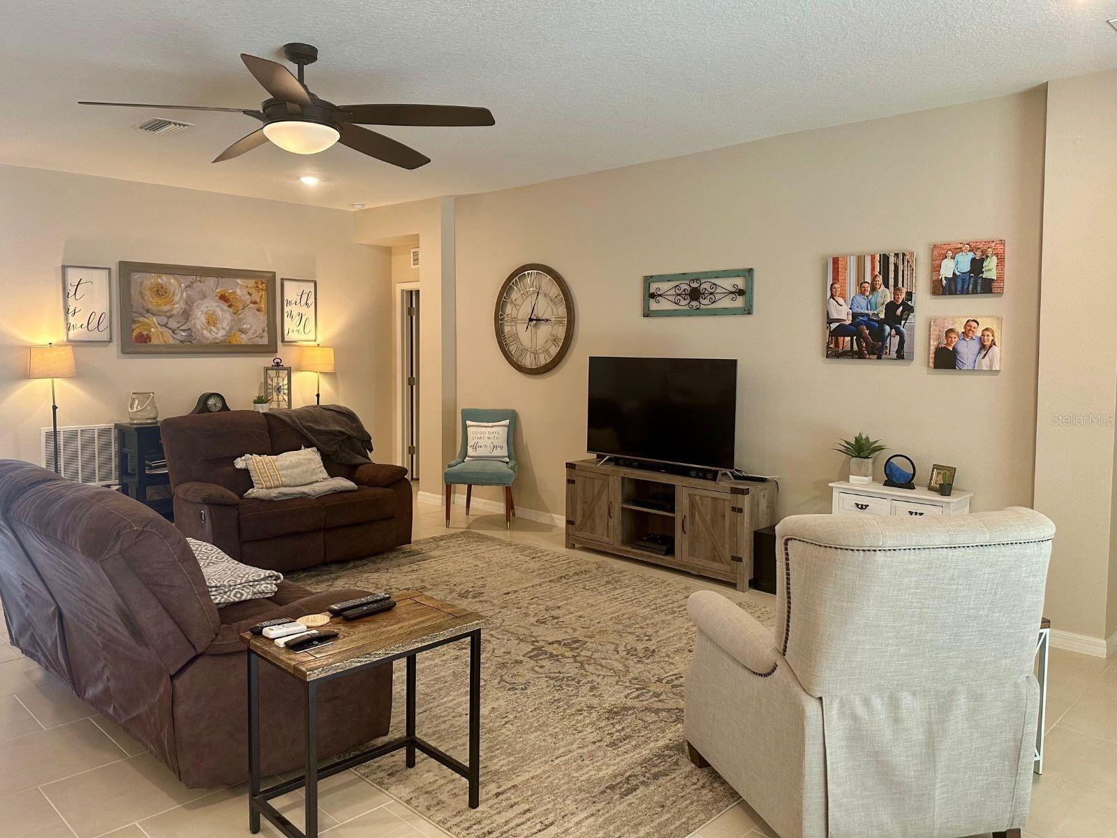 Image 5 of 41 For 10931 Fallon Haze Cir