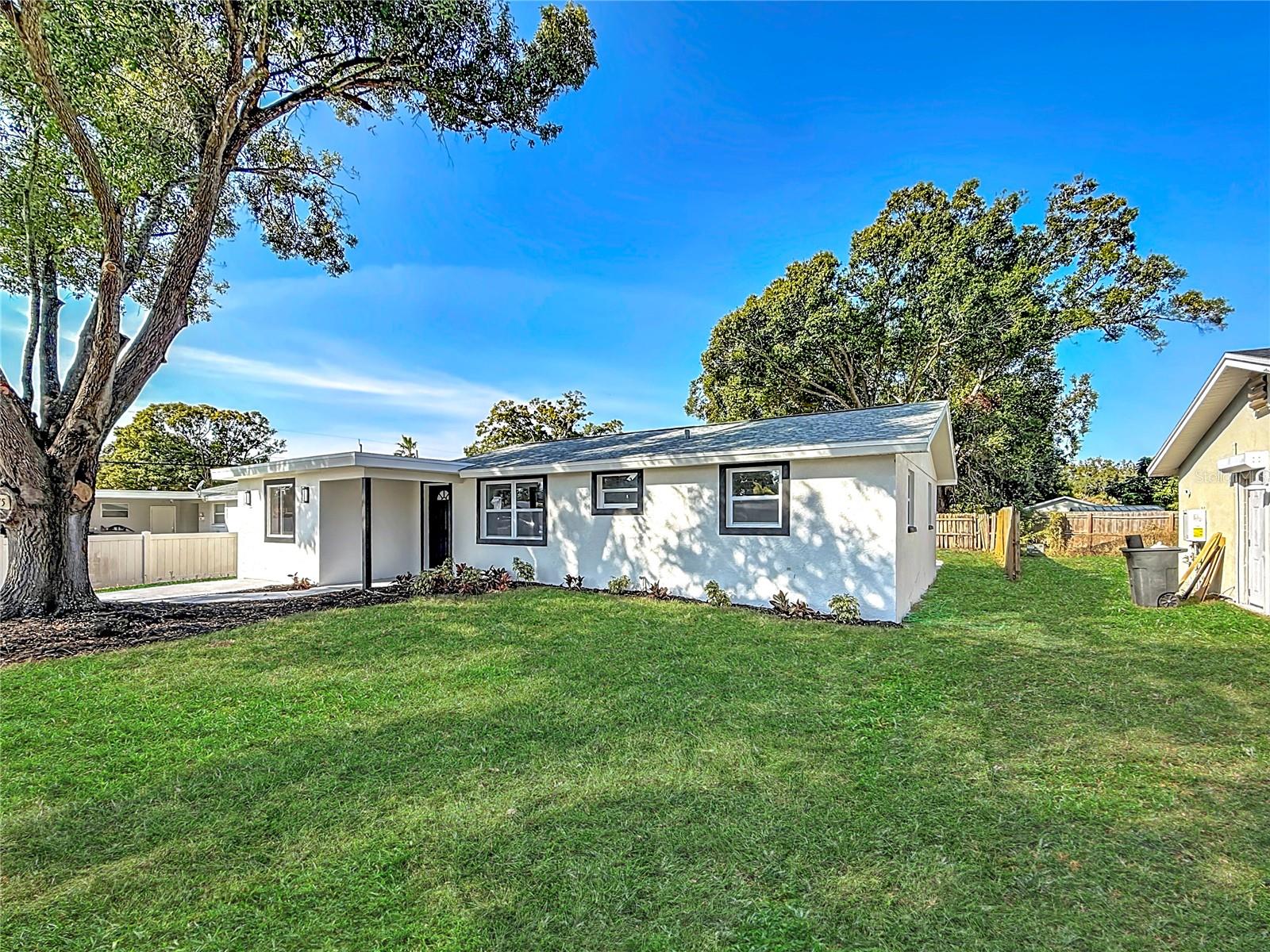 Image 19 of 70 For 5175 88th Avenue N