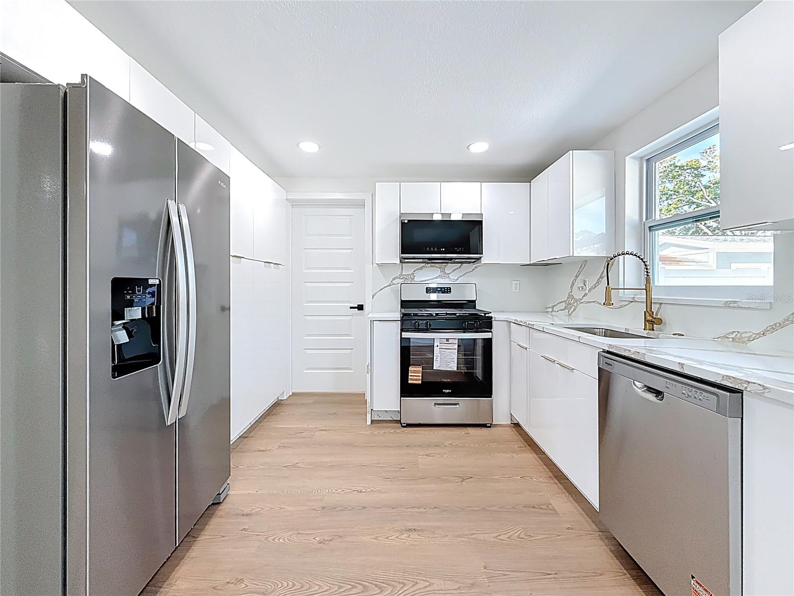 Image 30 of 70 For 5175 88th Avenue N