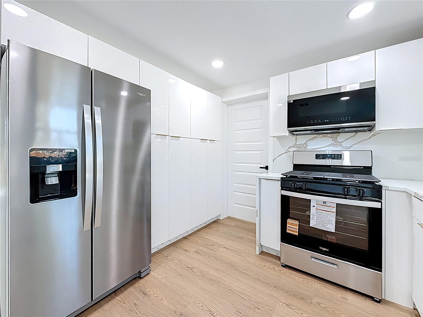 Image 32 of 70 For 5175 88th Avenue N