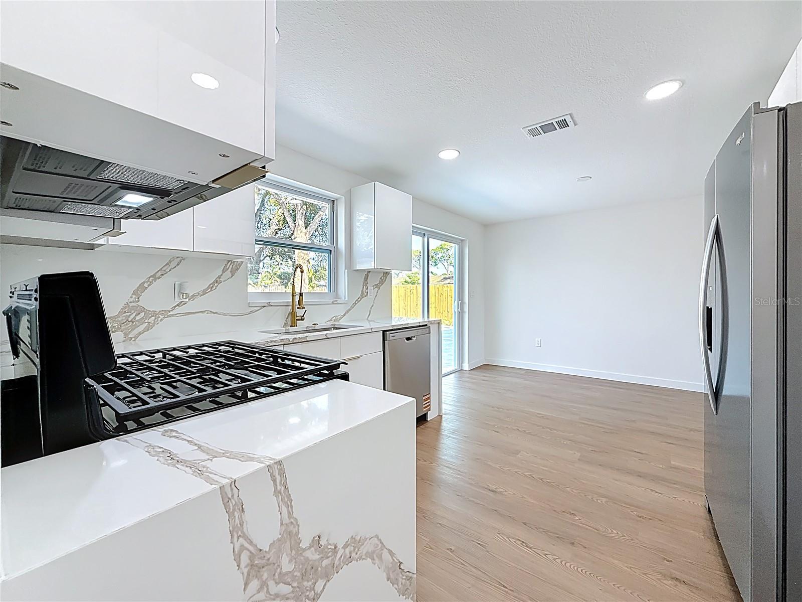 Image 35 of 70 For 5175 88th Avenue N