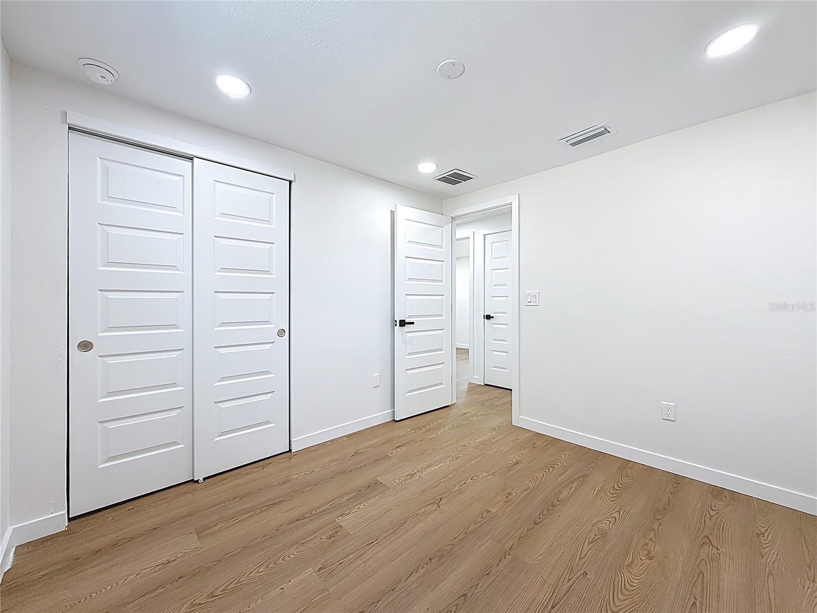 Image 40 of 70 For 5175 88th Avenue N