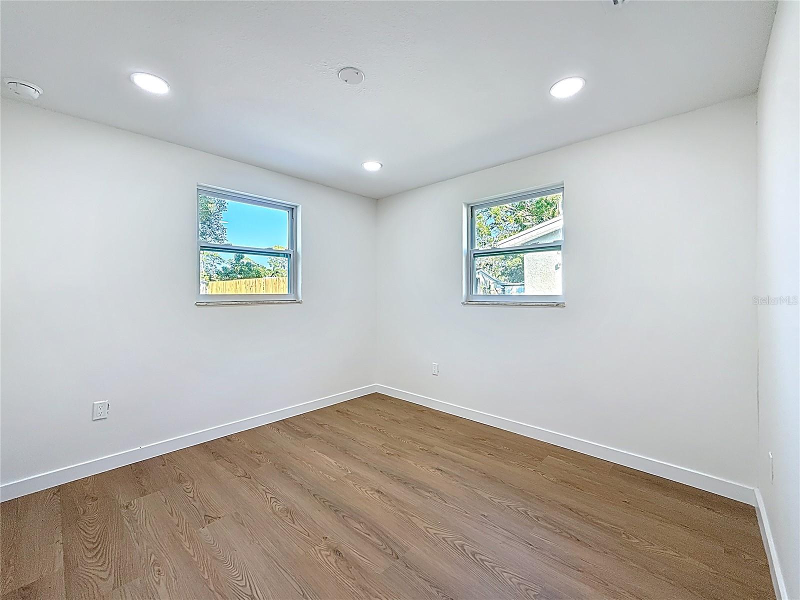 Image 47 of 70 For 5175 88th Avenue N