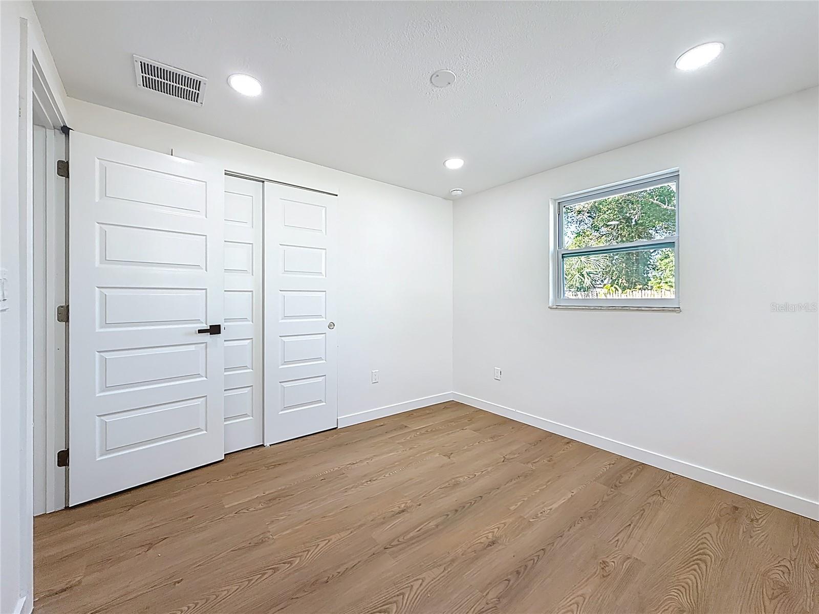 Image 49 of 70 For 5175 88th Avenue N