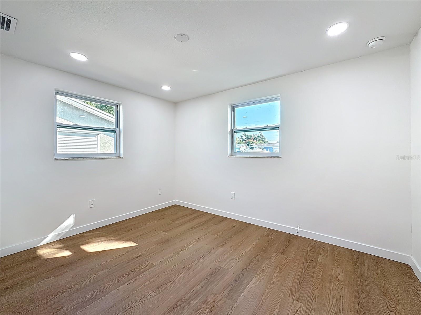 Image 50 of 70 For 5175 88th Avenue N