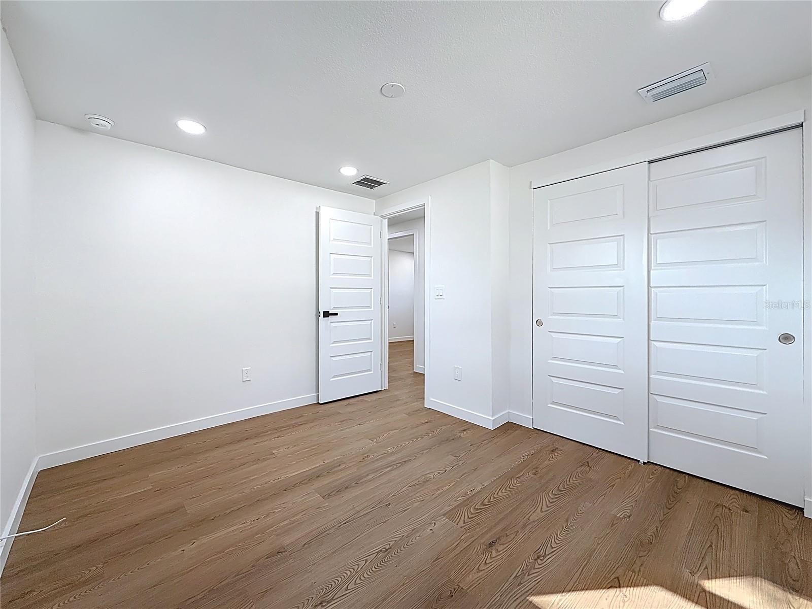 Image 52 of 70 For 5175 88th Avenue N