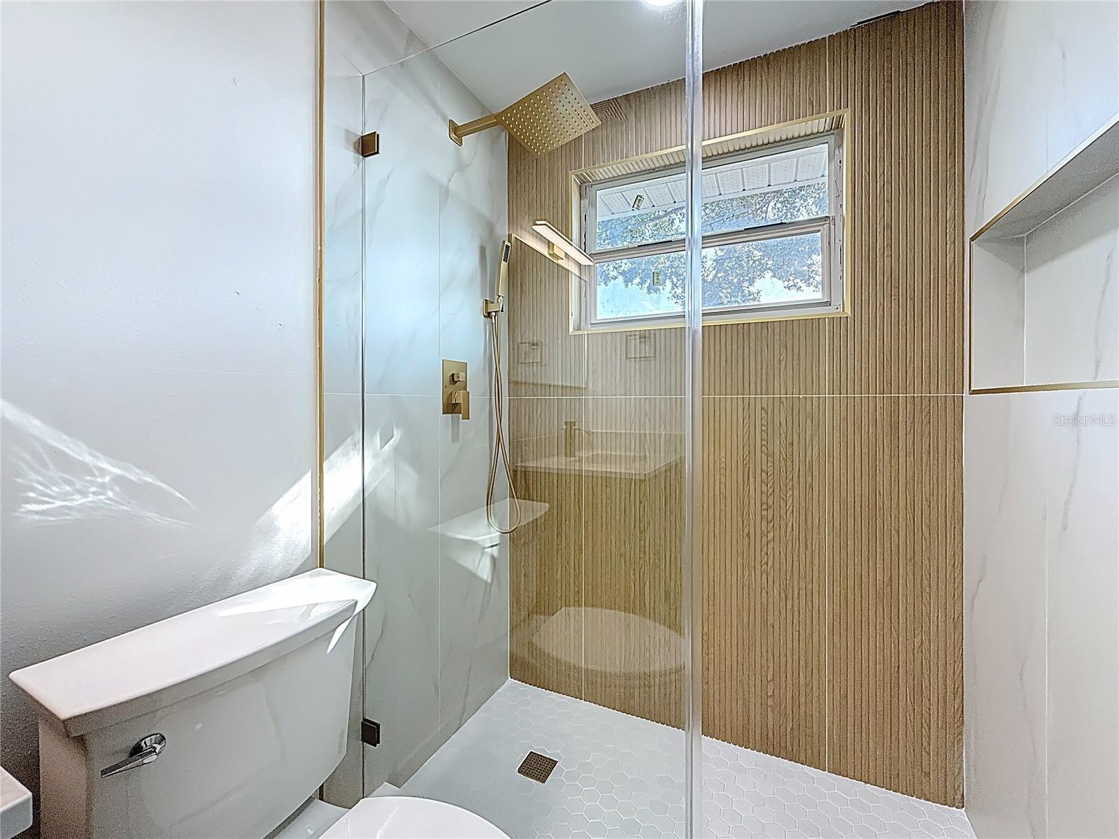 Image 55 of 70 For 5175 88th Avenue N