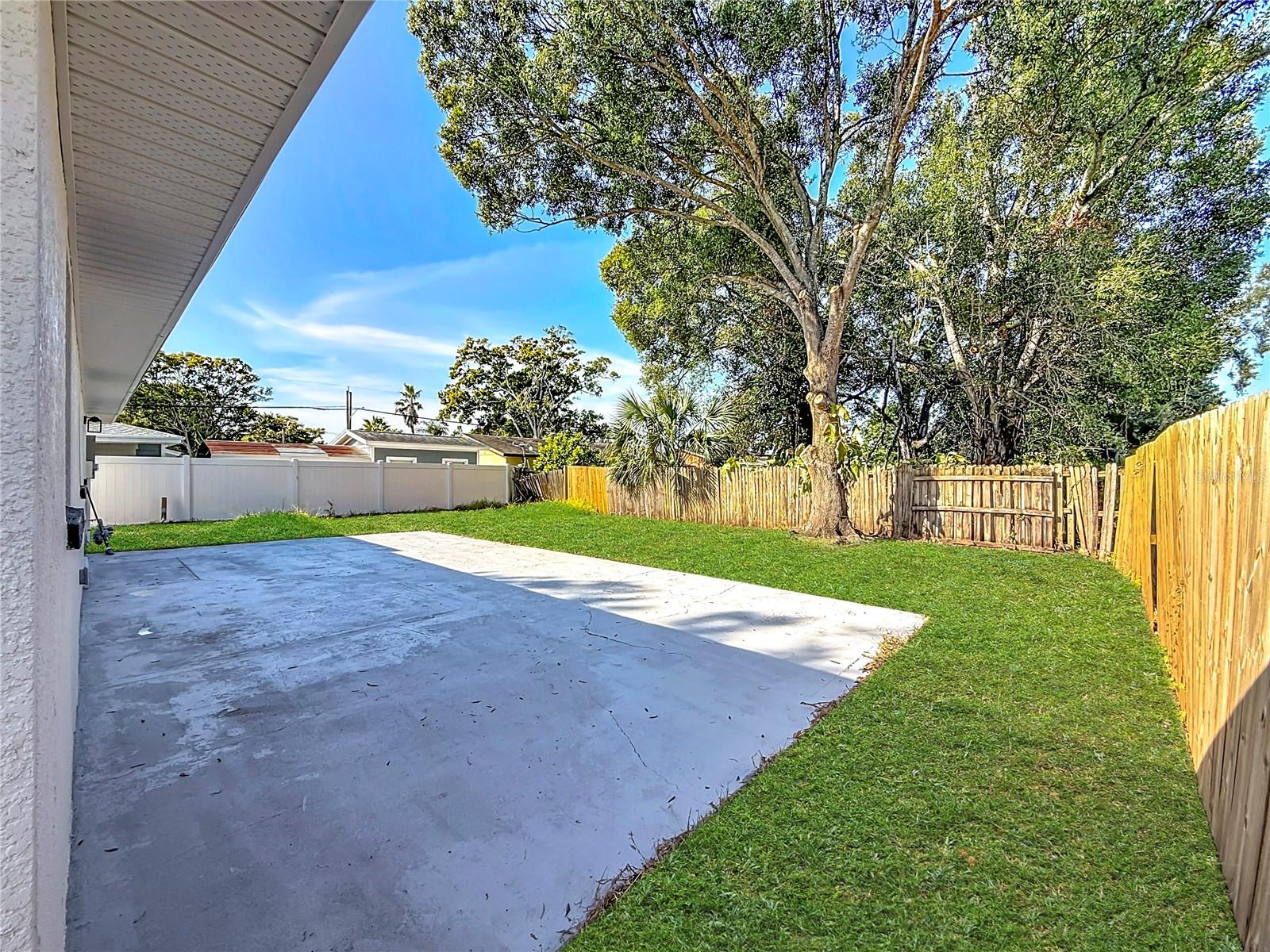 Image 58 of 70 For 5175 88th Avenue N