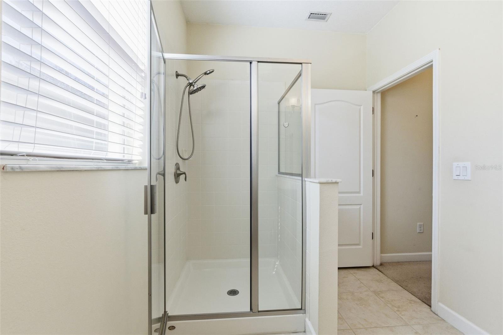 Image 15 of 53 For 13801 Chalk Hill Place