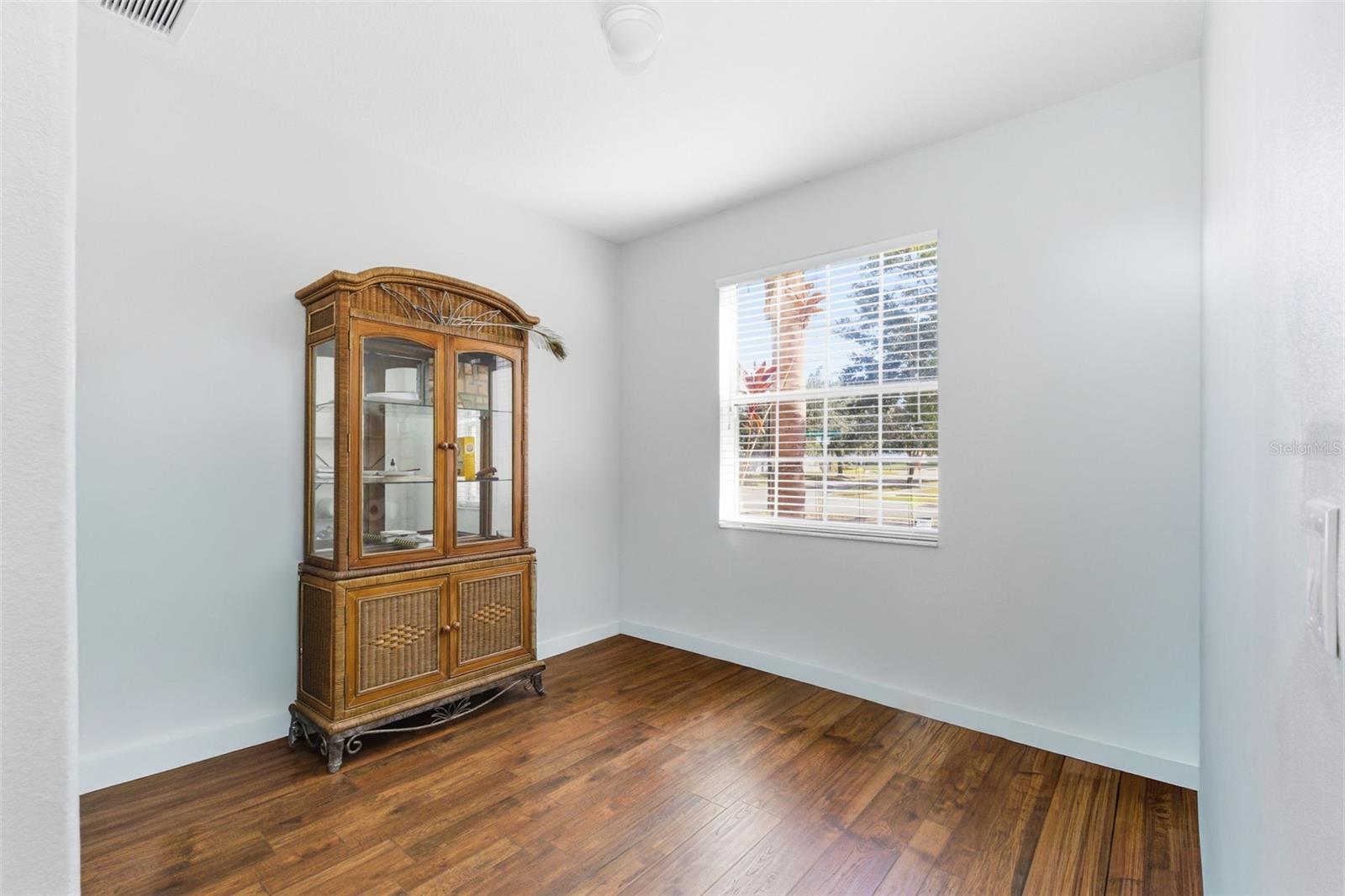 Image 18 of 53 For 13801 Chalk Hill Place