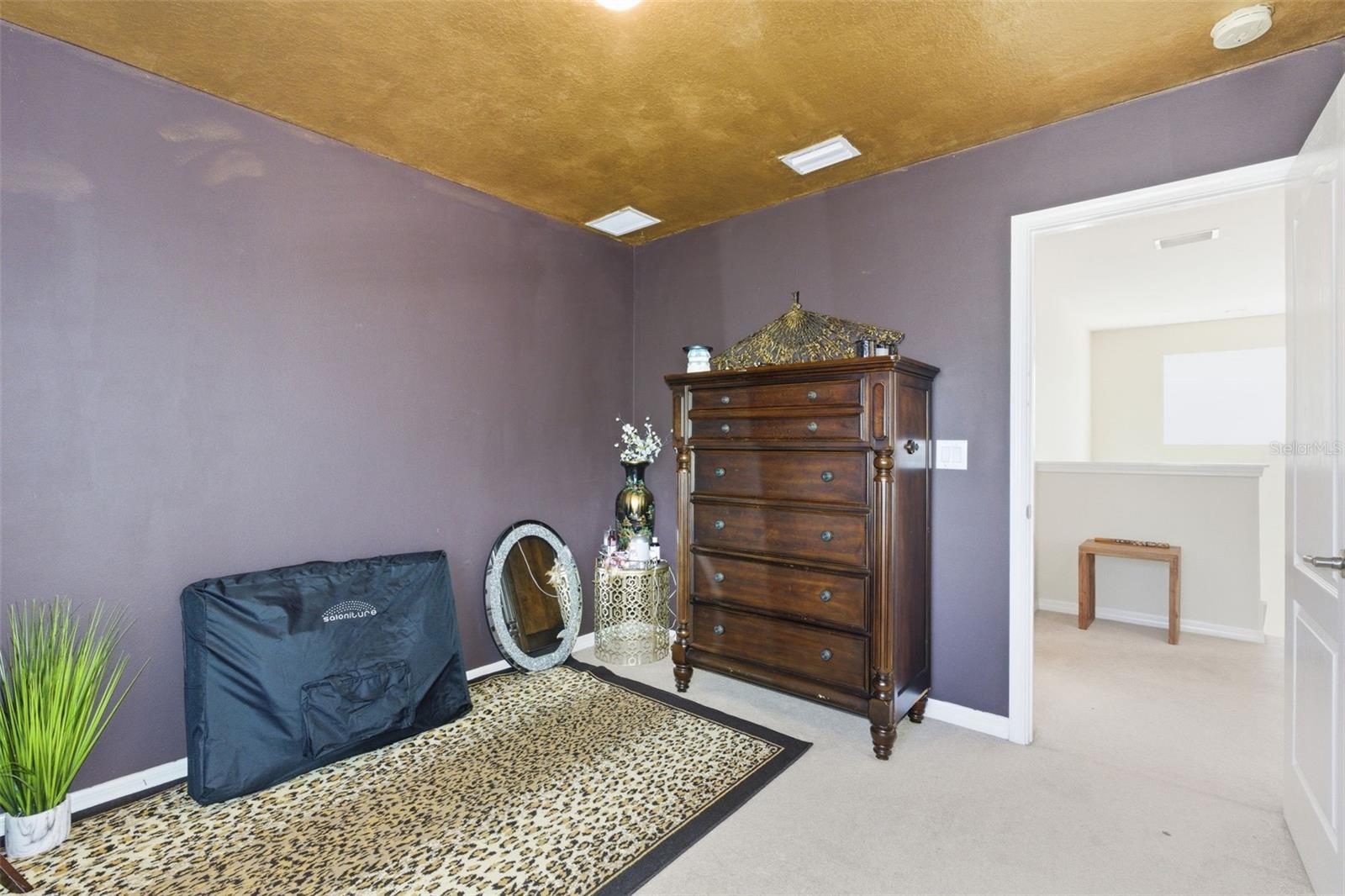 Image 20 of 53 For 13801 Chalk Hill Place