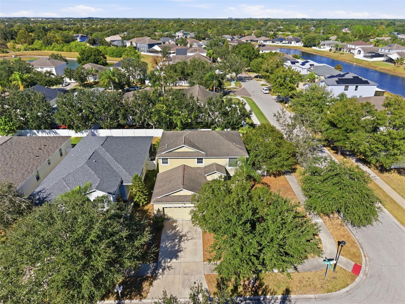 Image 40 of 53 For 13801 Chalk Hill Place