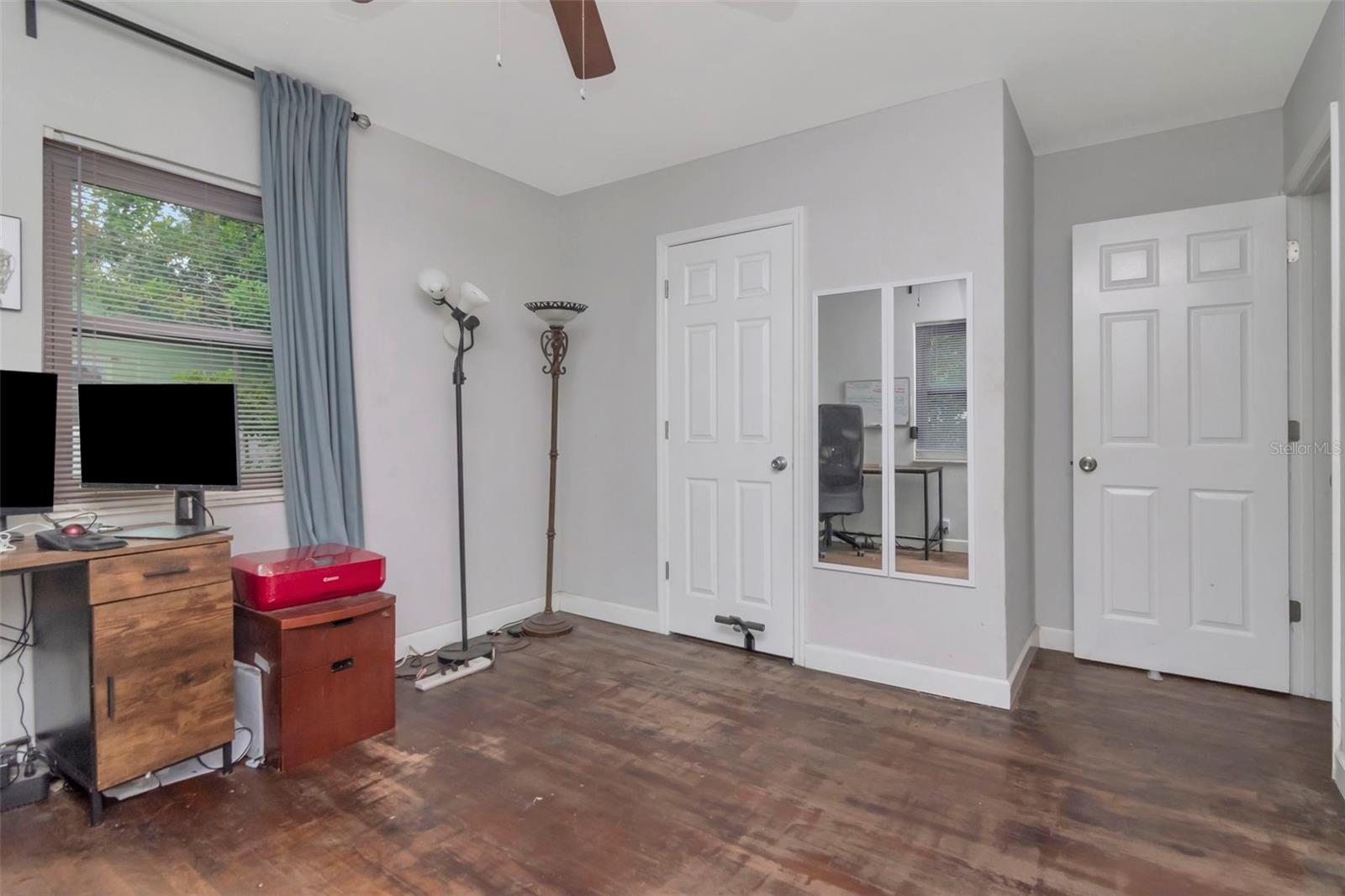 Image 27 of 36 For 1230 32nd Street N