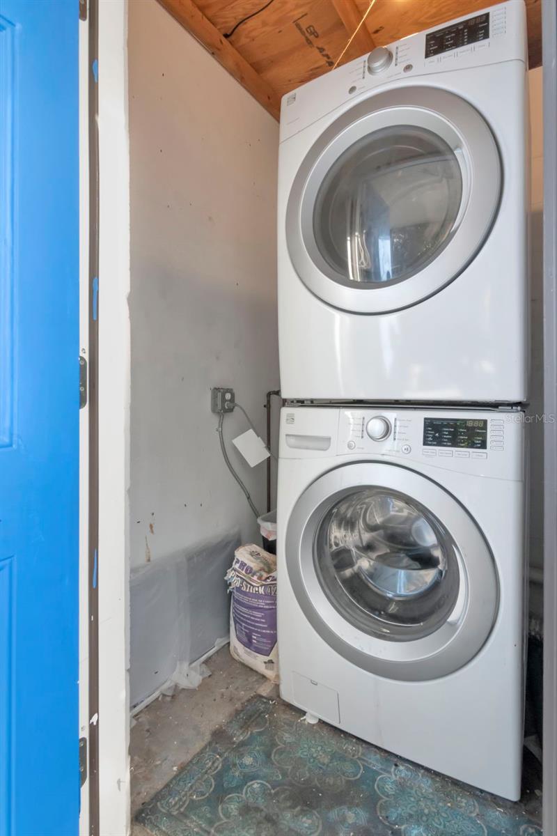 Image 28 of 36 For 1230 32nd Street N