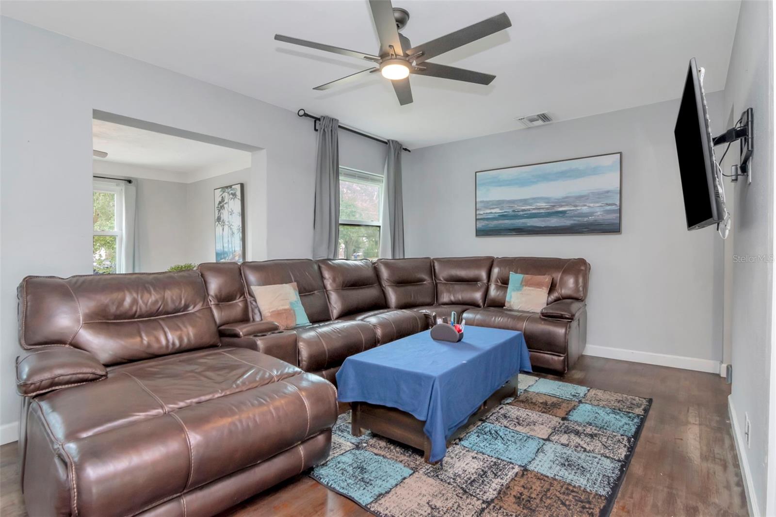 Image 9 of 36 For 1230 32nd Street N