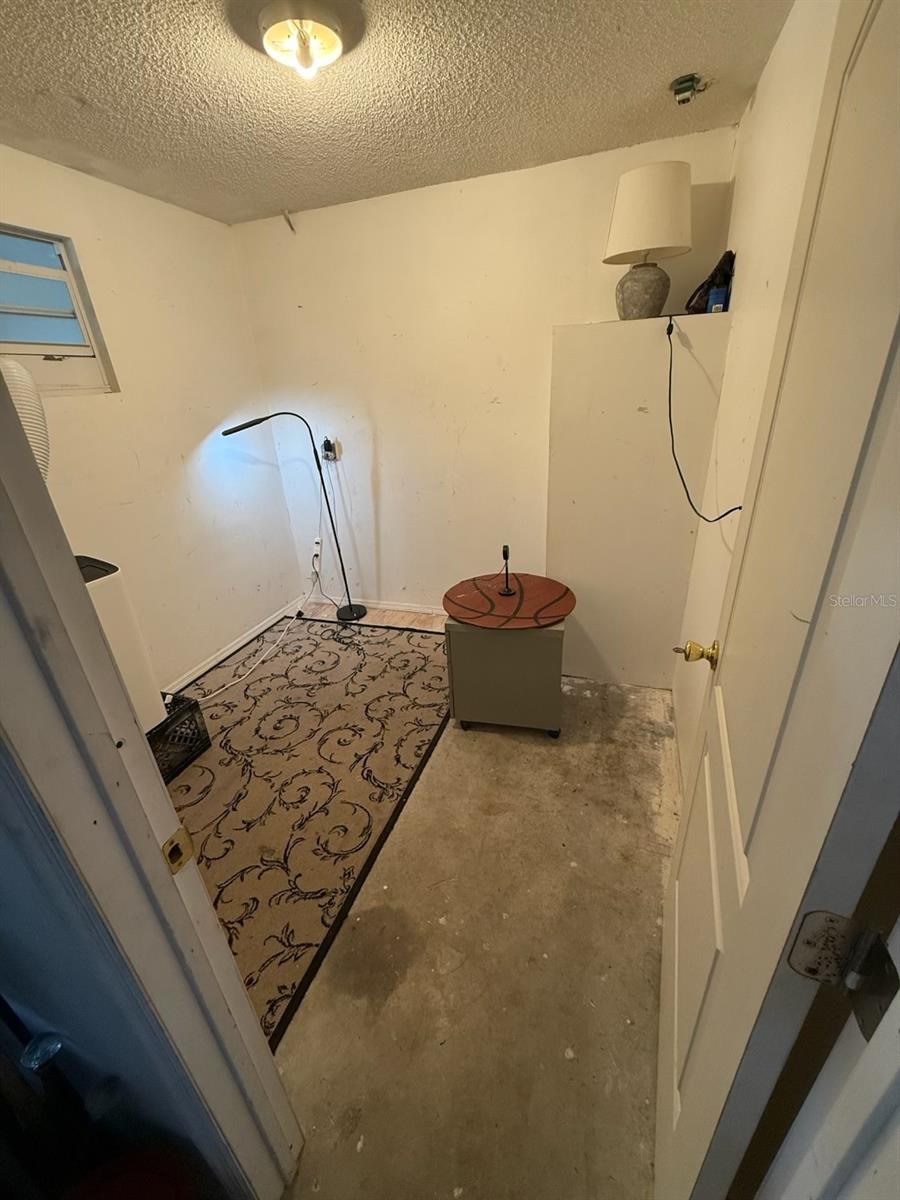 Image 20 of 29 For 5221 96th Avenue