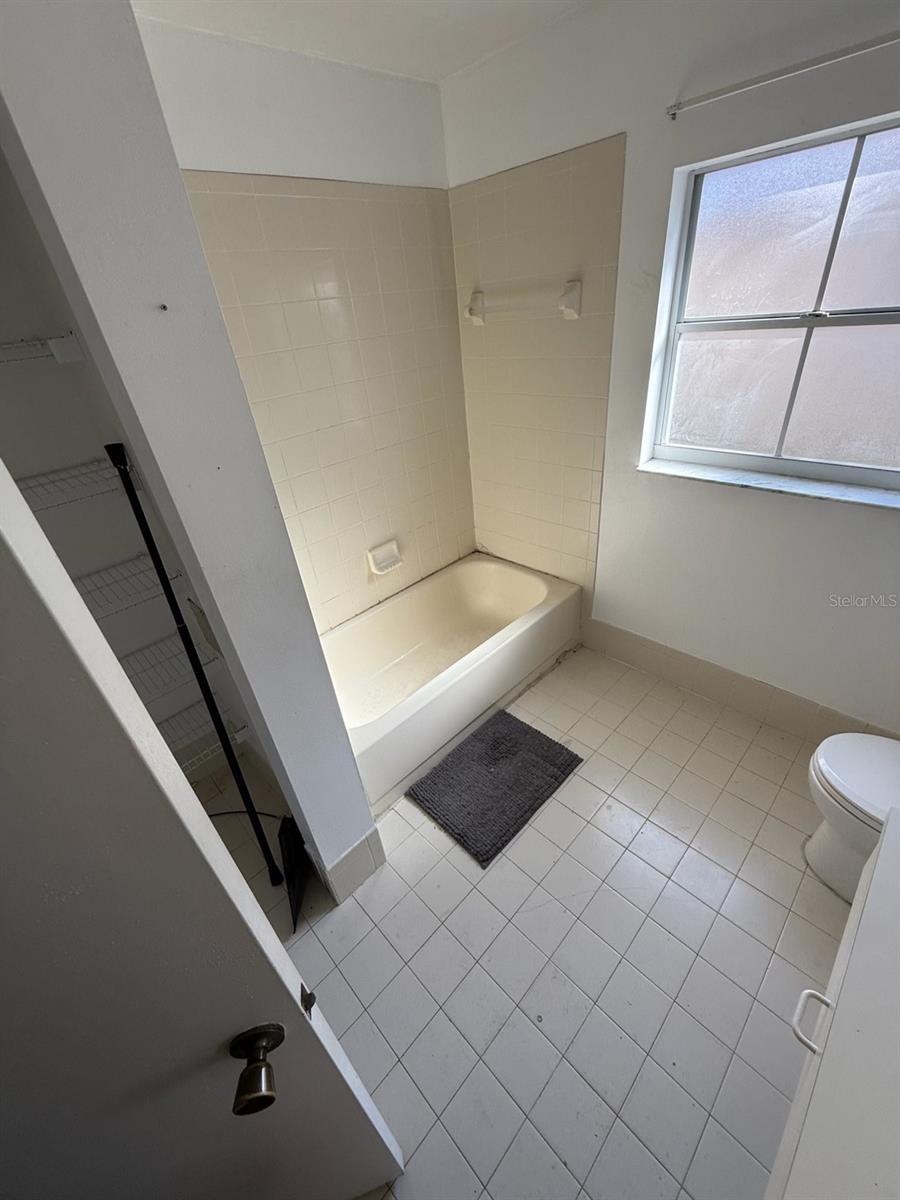 Image 23 of 29 For 5221 96th Avenue