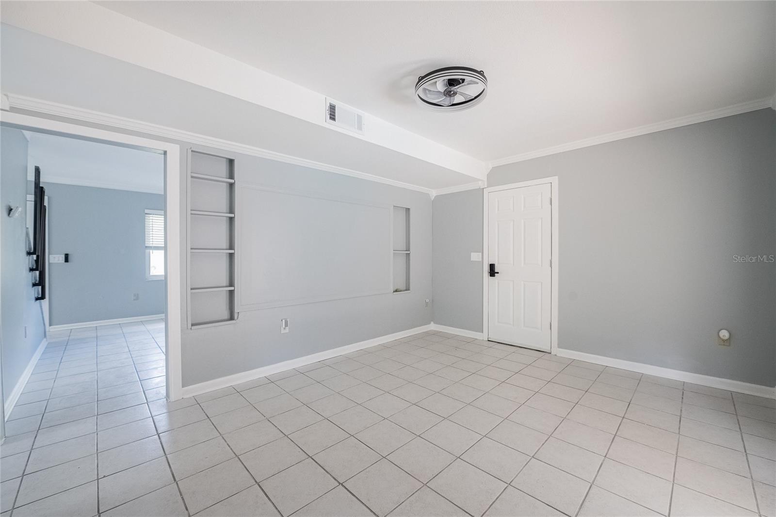 Image 19 of 43 For 4134 El Camino Real E