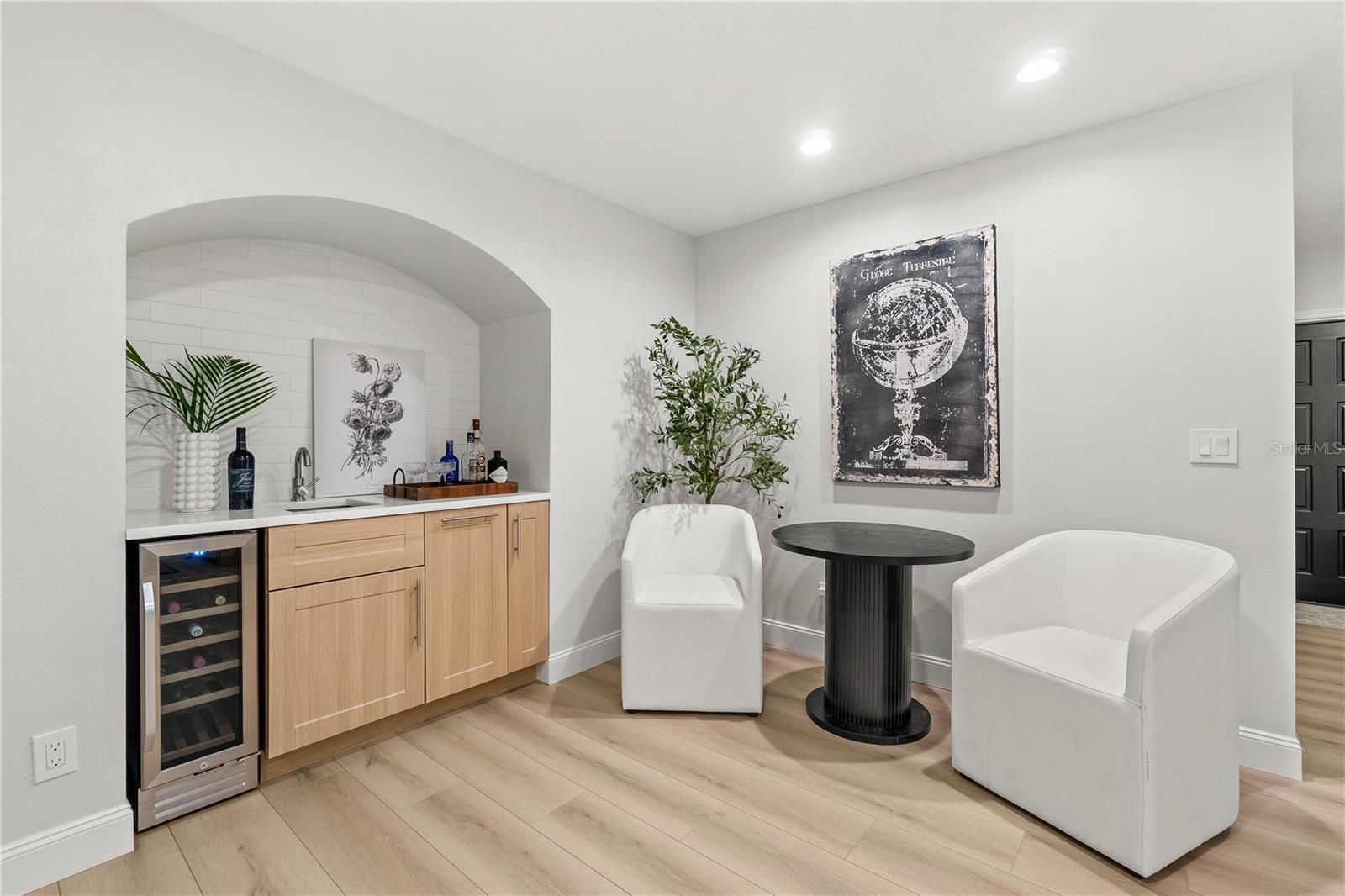 Image 13 of 60 For 2000 Kansas Avenue Ne