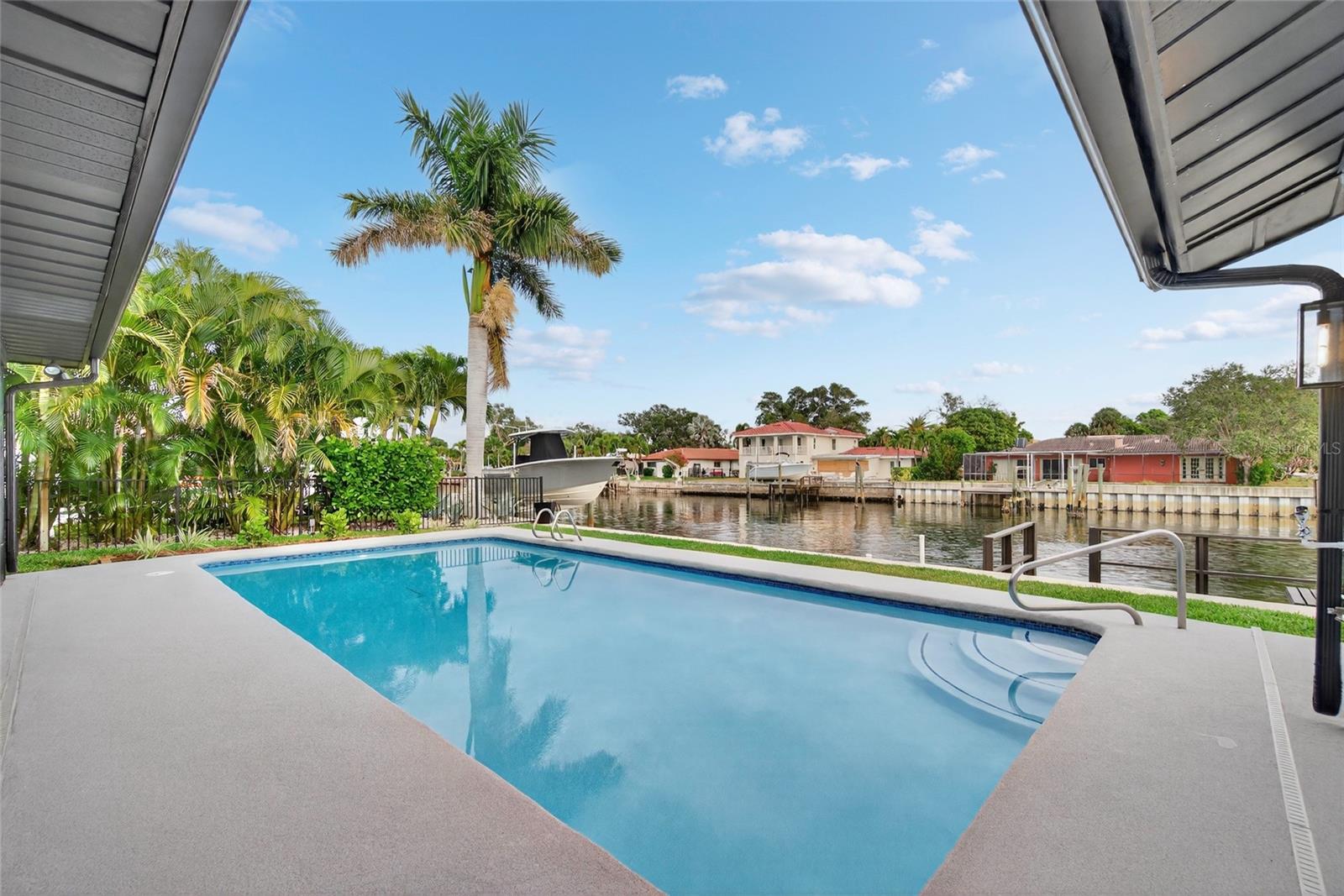 Image 38 of 60 For 2000 Kansas Avenue Ne