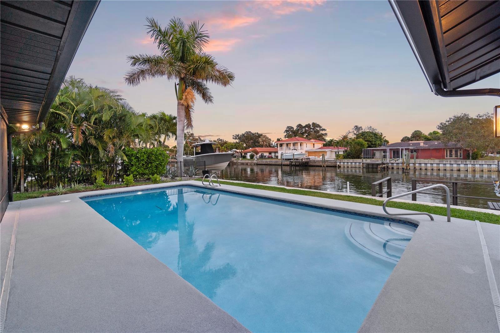 Image 40 of 60 For 2000 Kansas Avenue Ne