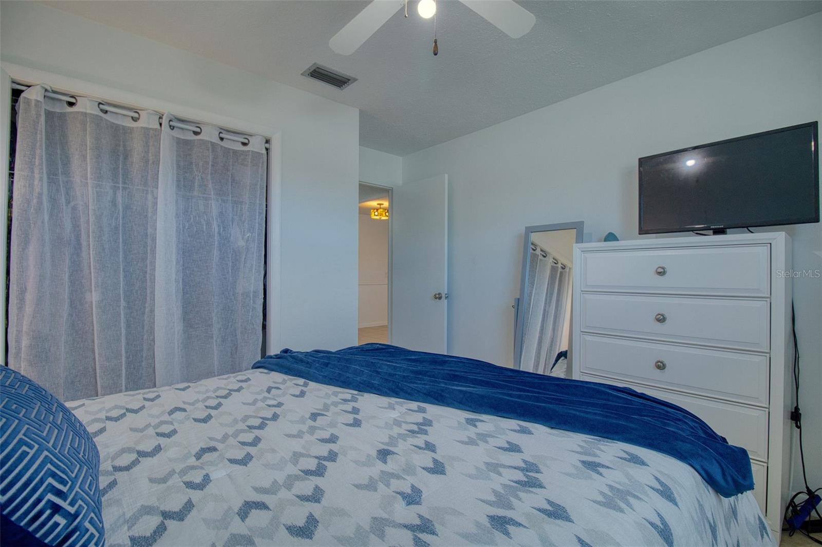 Image 16 of 42 For 1496 Seaspray Lane