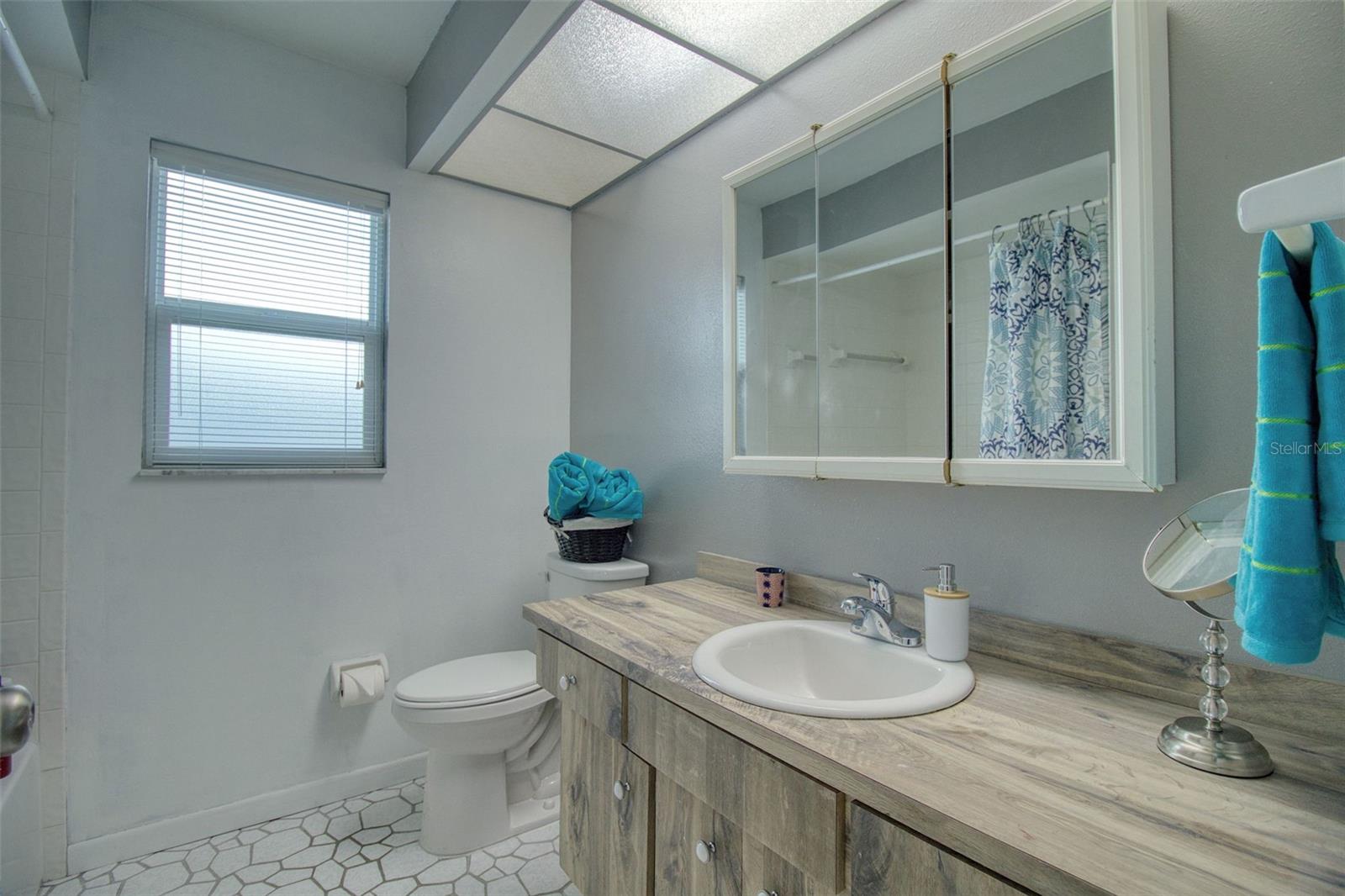 Image 17 of 42 For 1496 Seaspray Lane