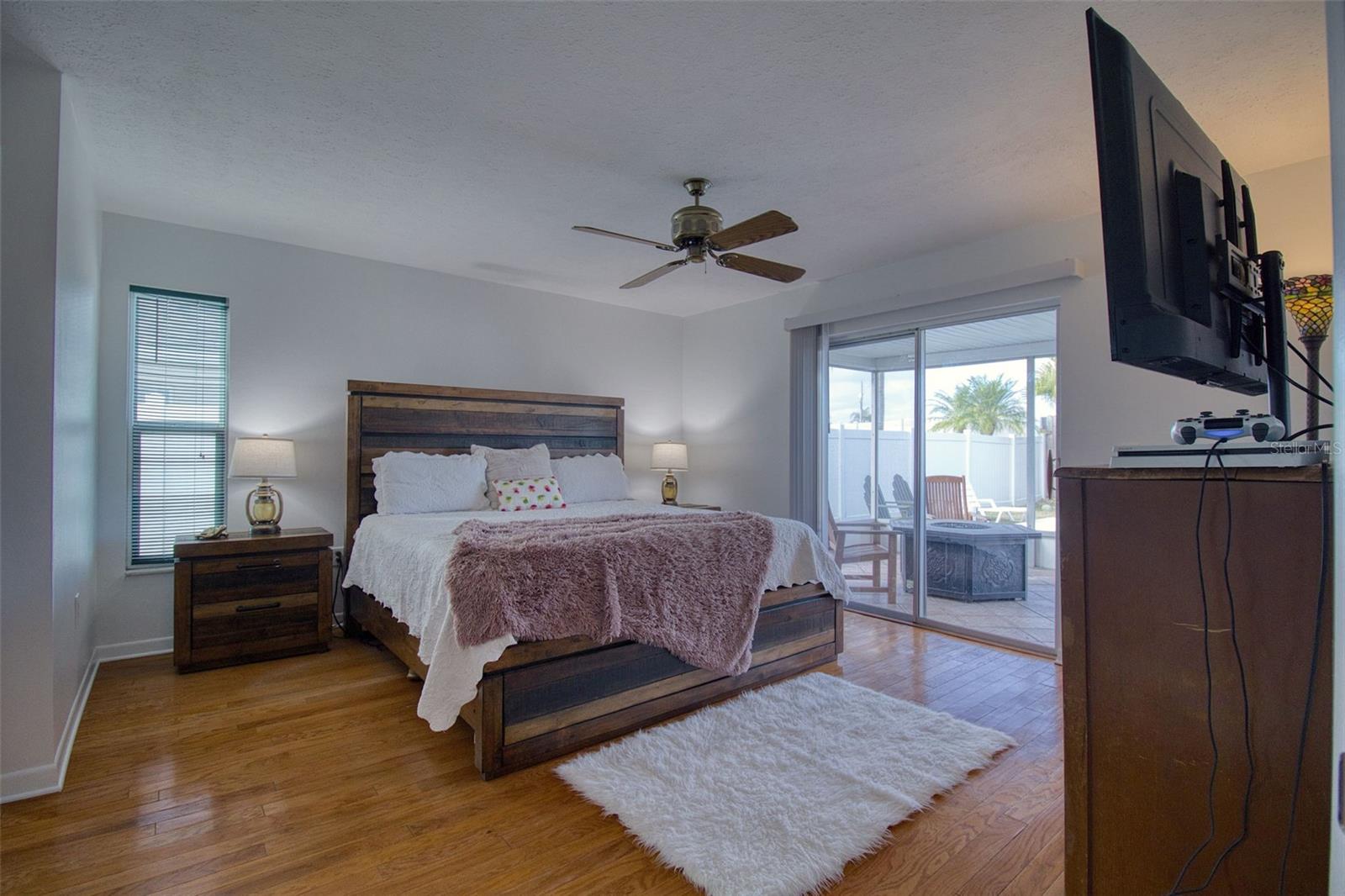 Image 21 of 42 For 1496 Seaspray Lane