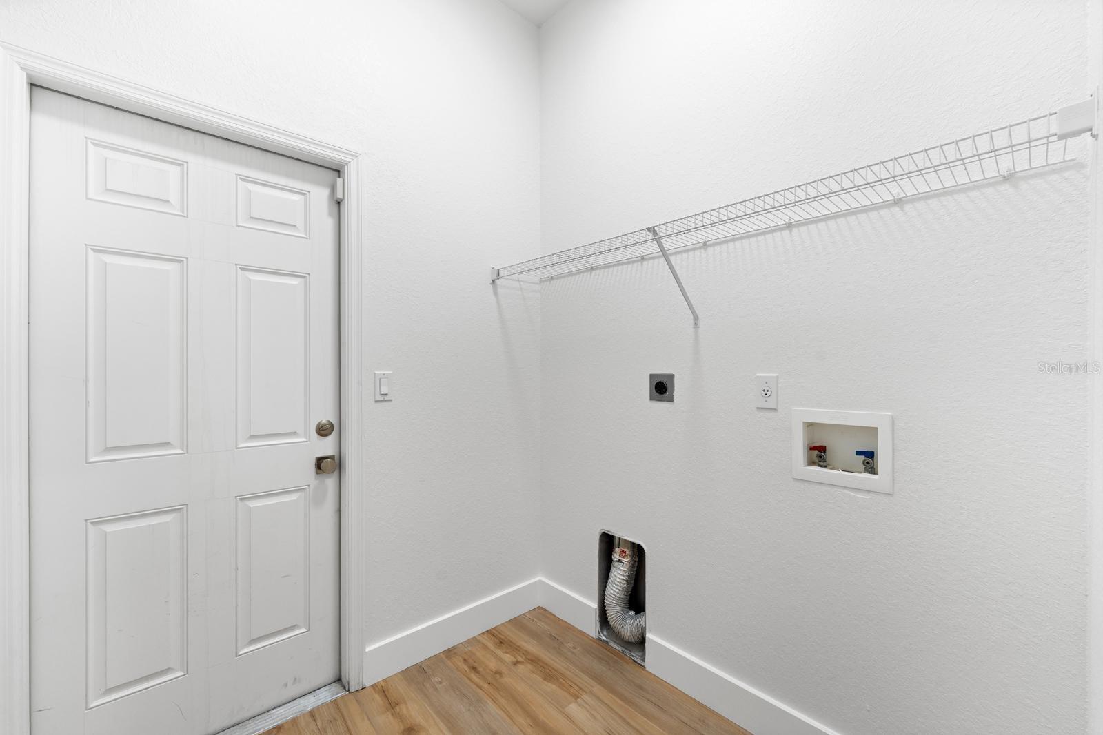 Image 21 of 32 For 11112 Goldenrod Fern Drive