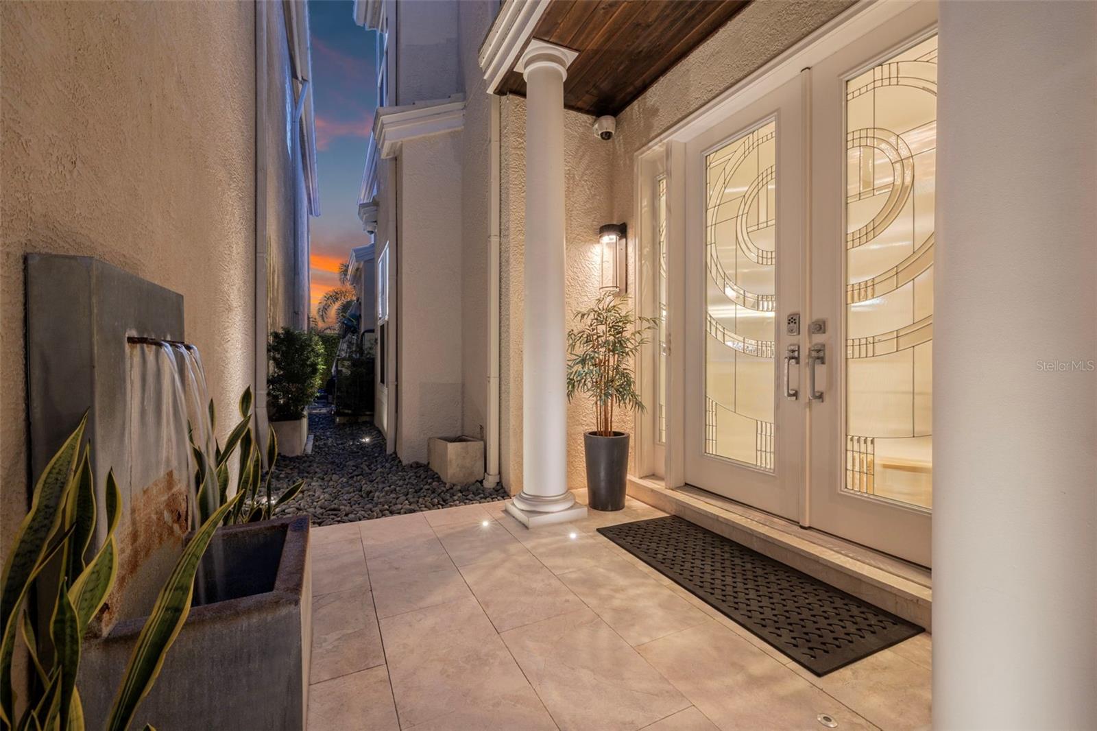 Image 10 of 74 For 1009 Royal Pass Road