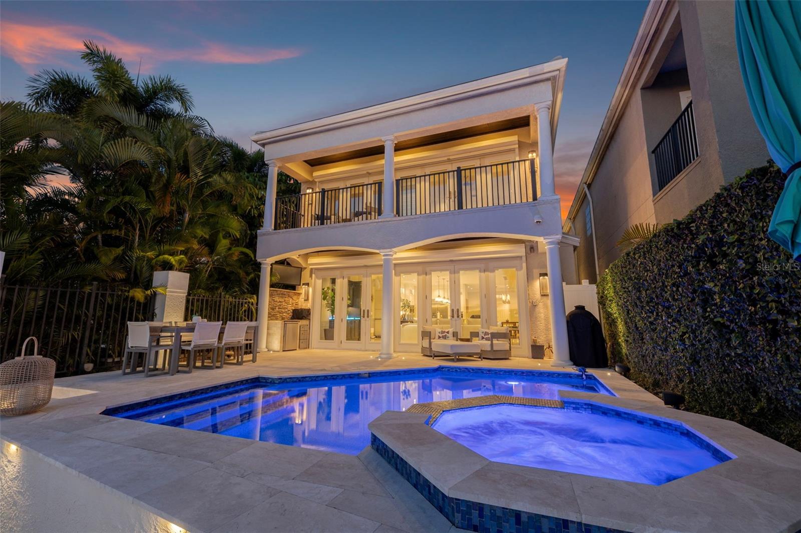 Image 2 of 74 For 1009 Royal Pass Road