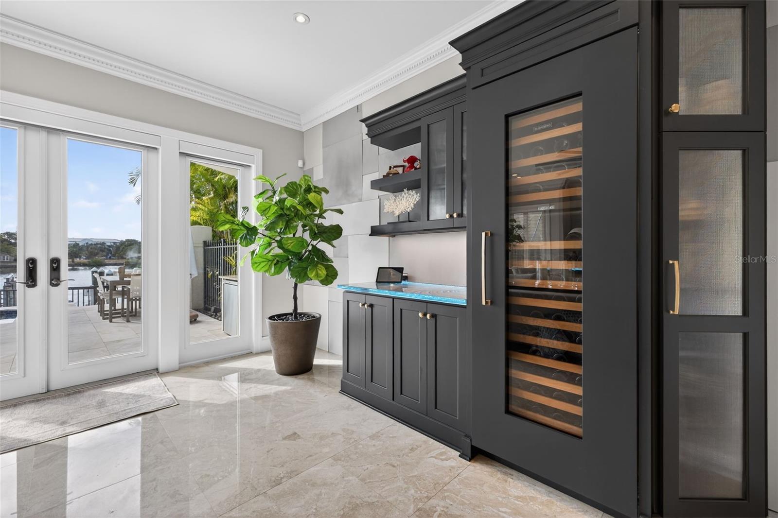 Image 26 of 74 For 1009 Royal Pass Road