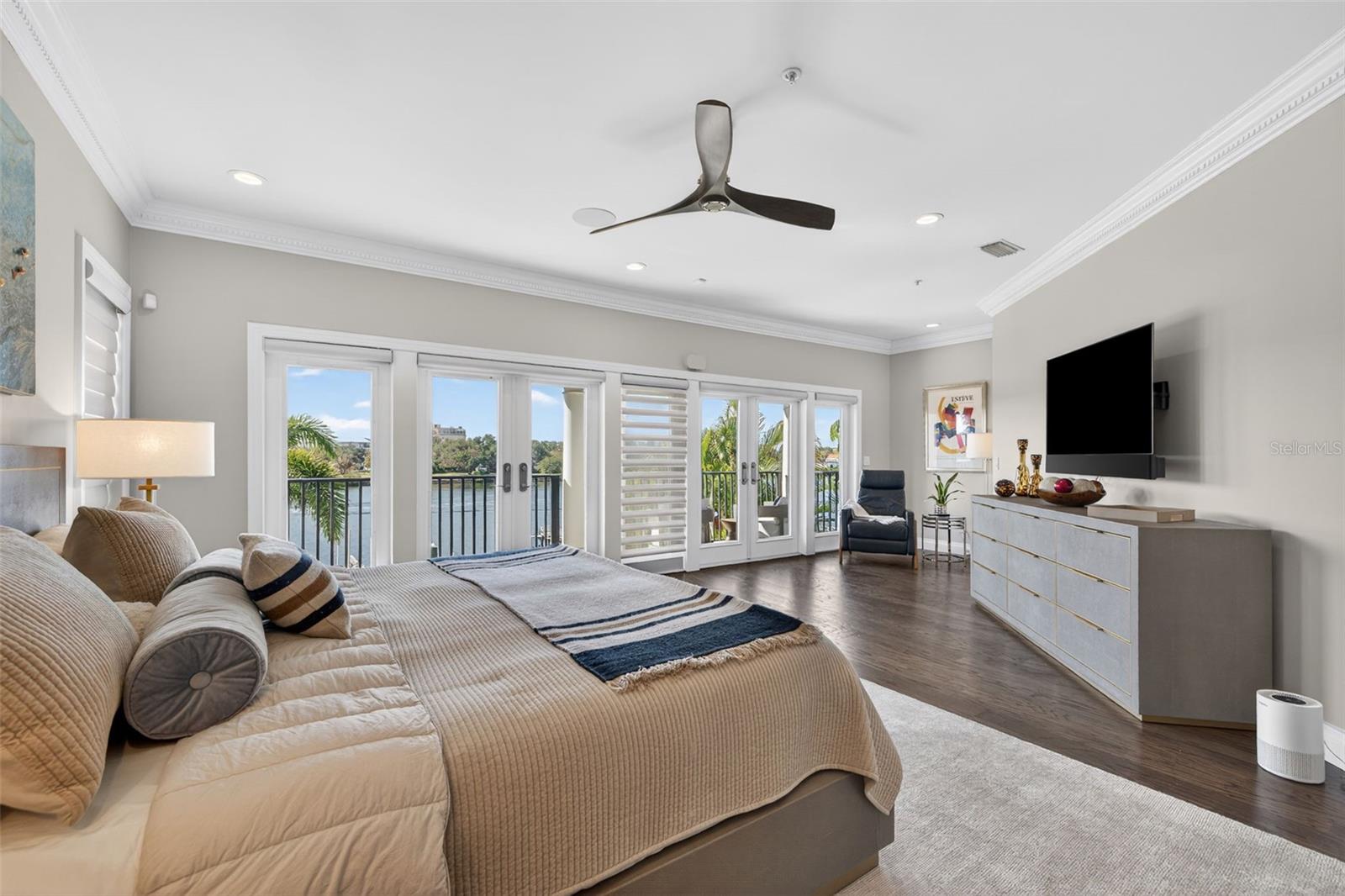 Image 38 of 74 For 1009 Royal Pass Road