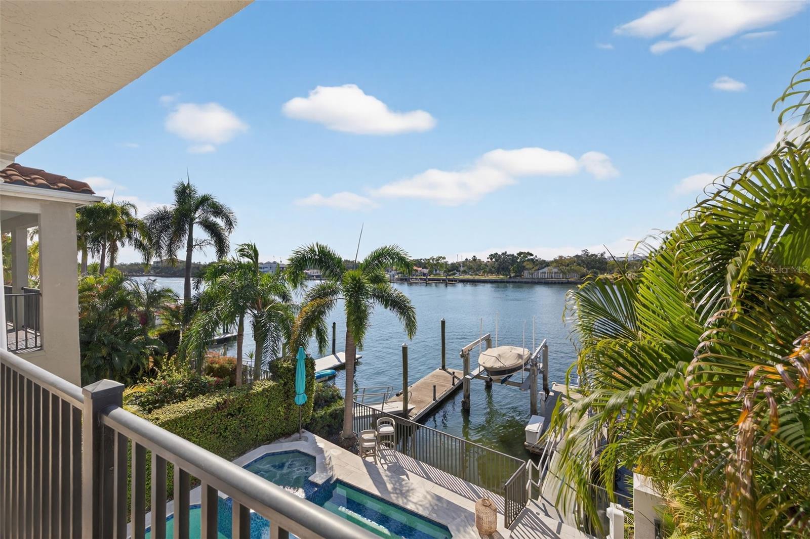 Image 44 of 74 For 1009 Royal Pass Road