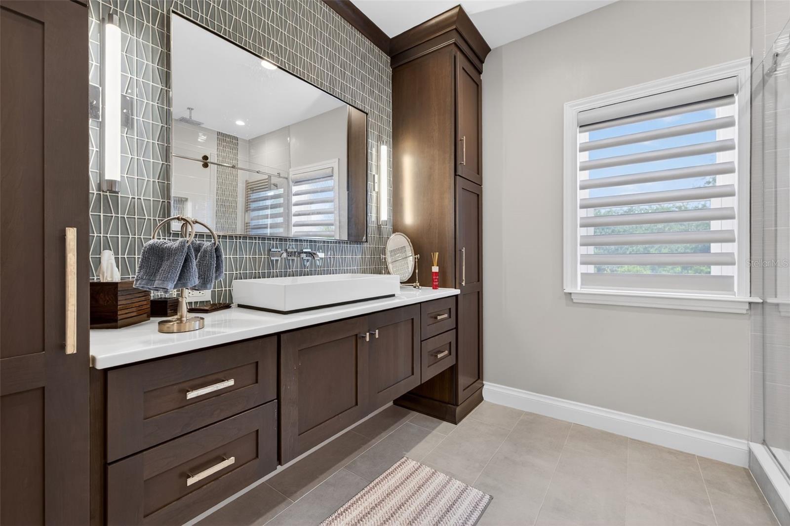 Image 53 of 74 For 1009 Royal Pass Road