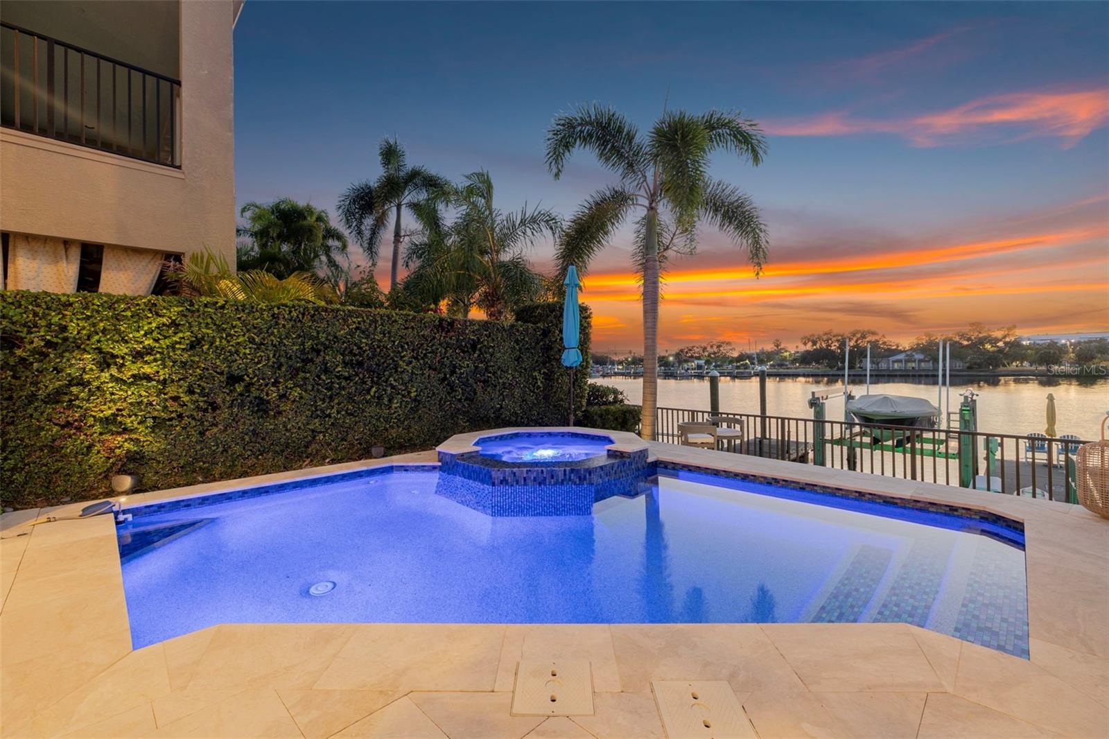 Image 7 of 74 For 1009 Royal Pass Road