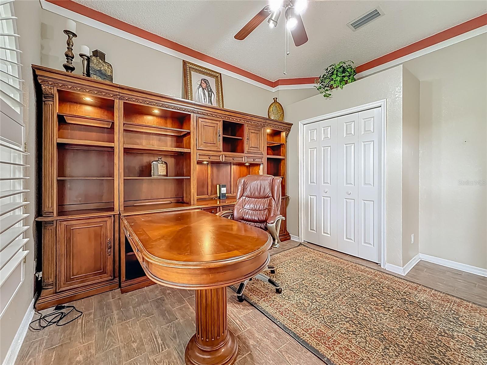 Image 14 of 57 For 2387 Hillcreek Circle E