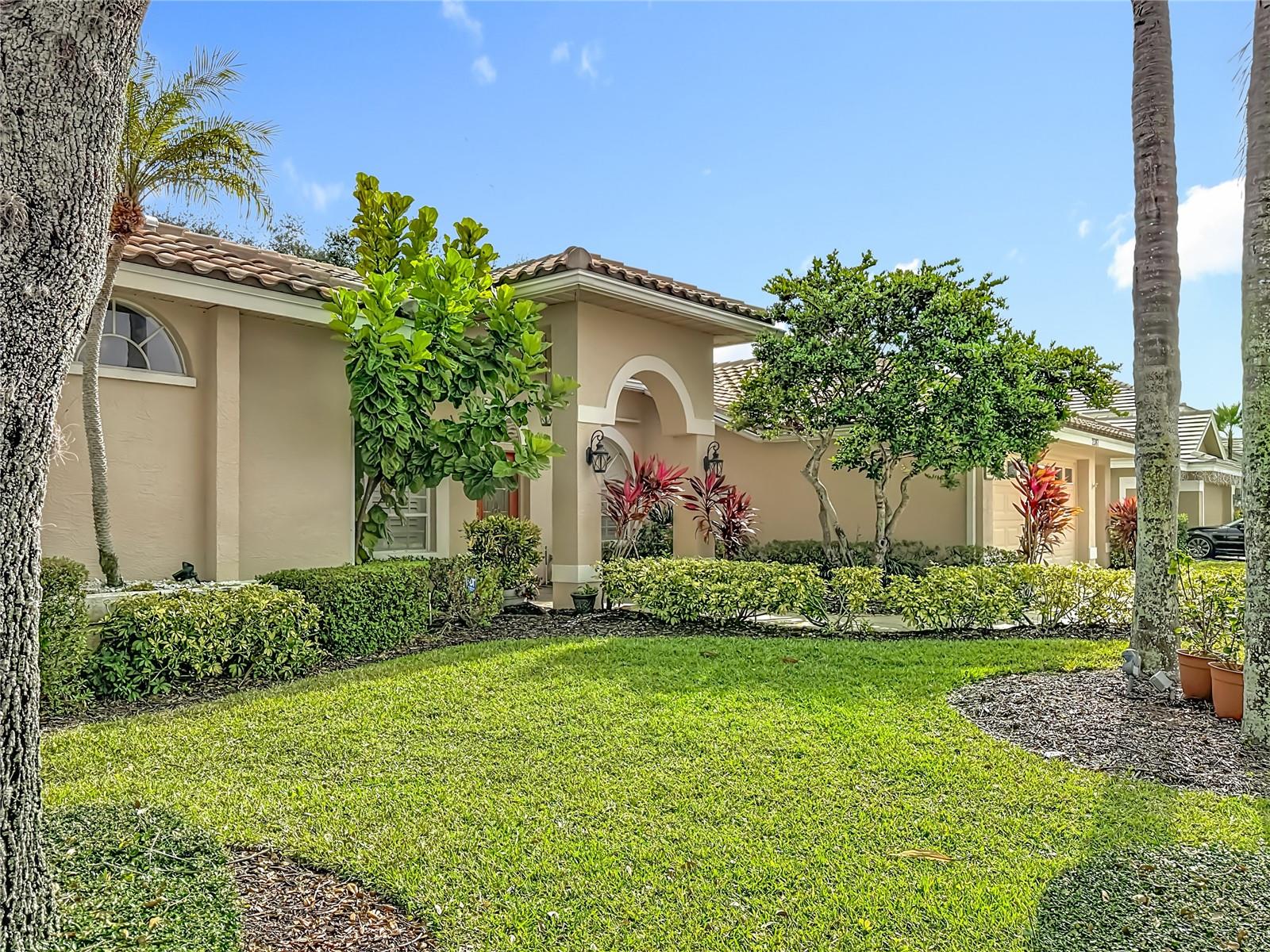 Image 3 of 57 For 2387 Hillcreek Circle E