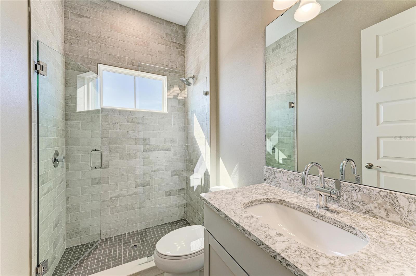 Image 25 of 34 For 10227 Longmeadow Avenue