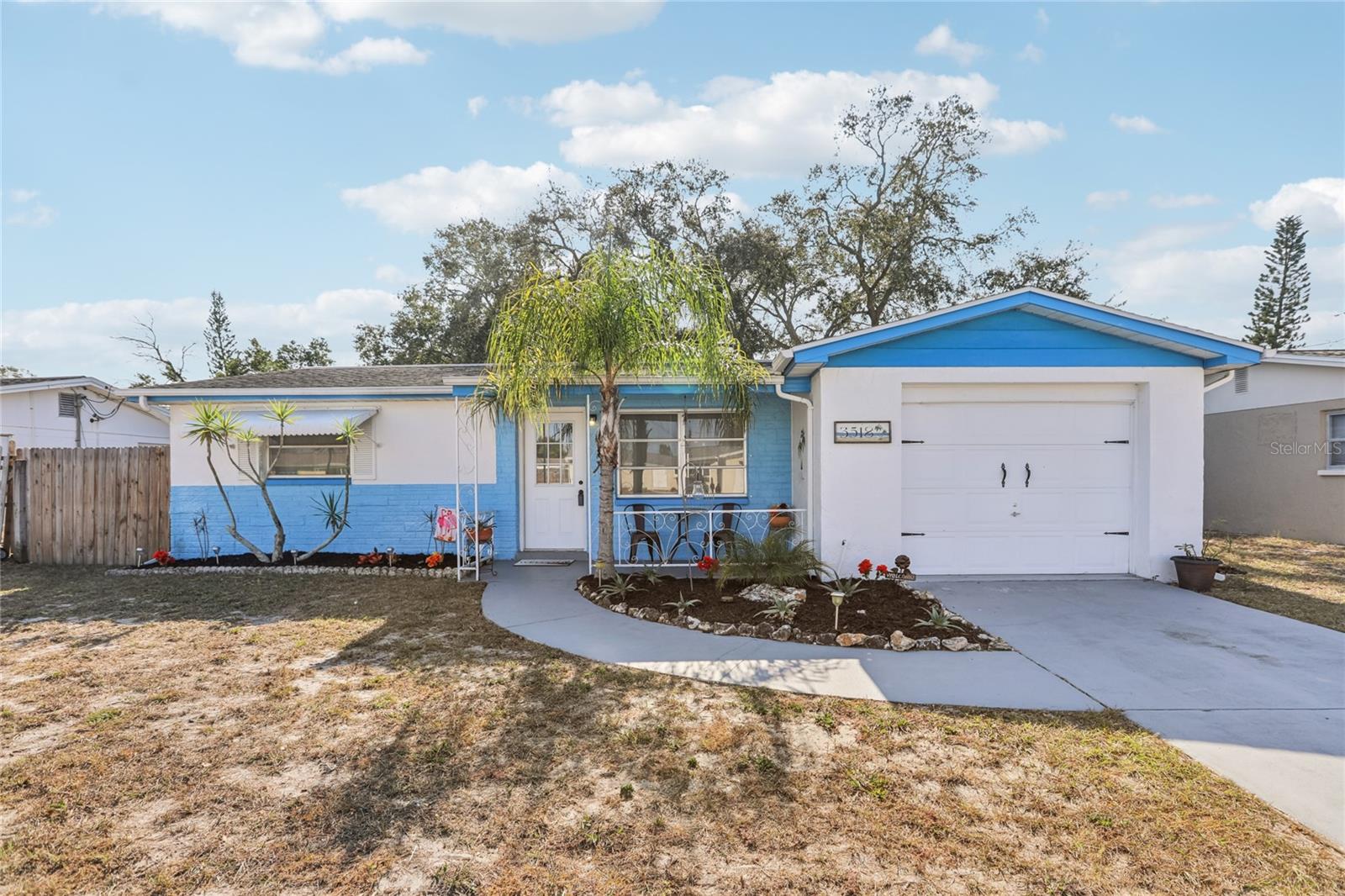 Details for 3518 Oxford Drive, HOLIDAY, FL 34691