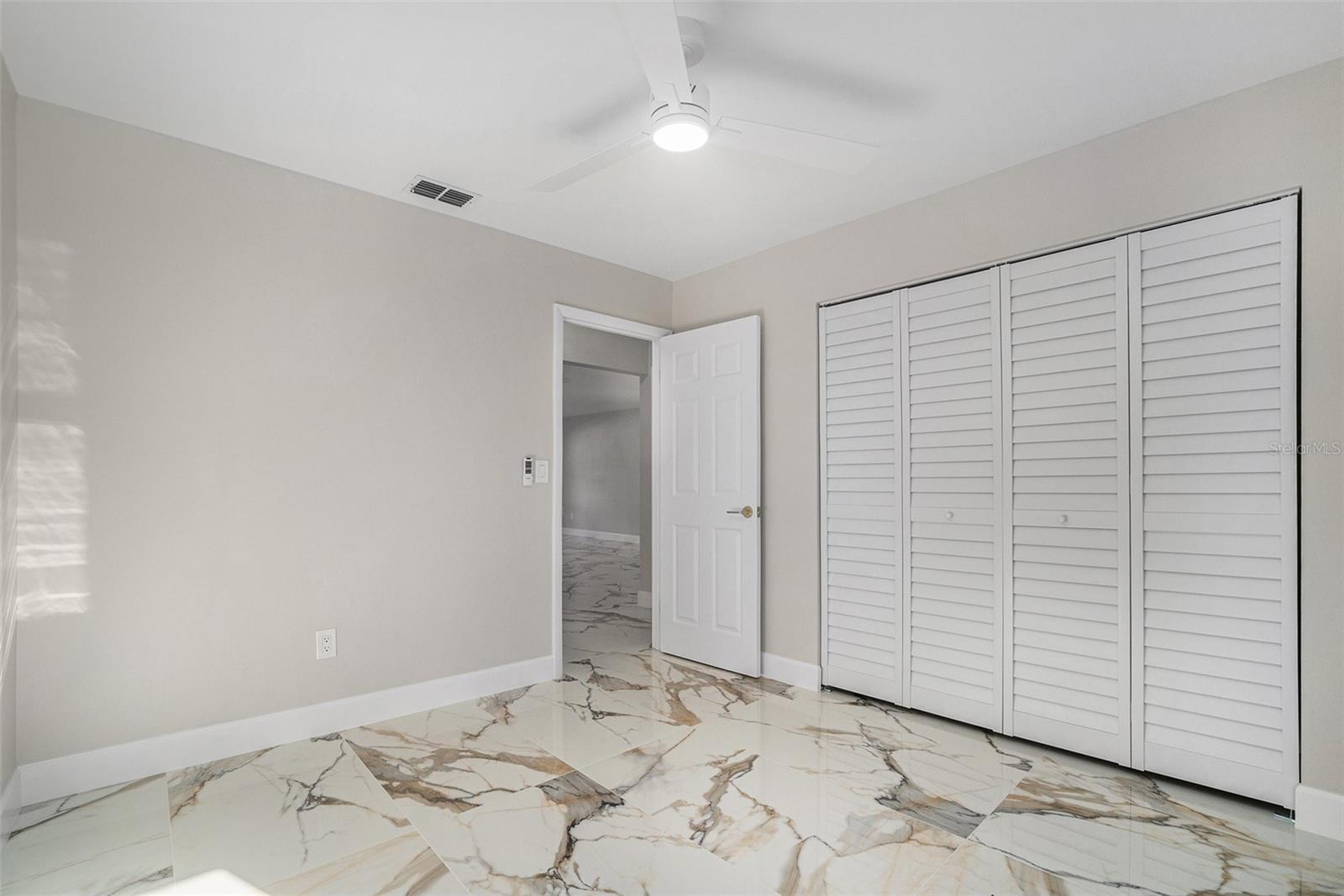 Image 19 of 32 For 21406 Peach Blossom Street