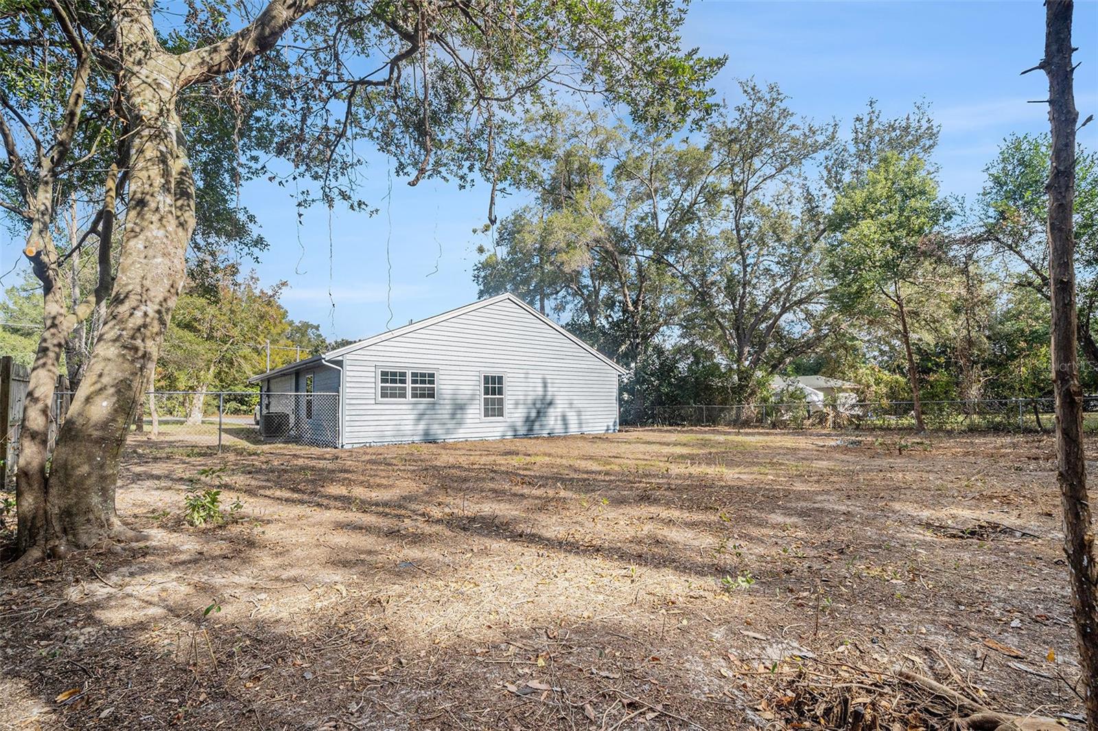 Image 27 of 32 For 21406 Peach Blossom Street