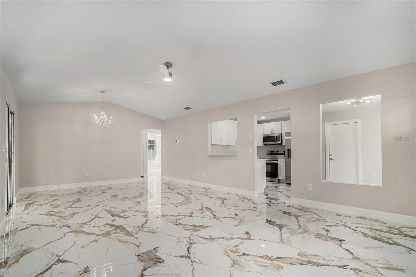 Image 7 of 32 For 21406 Peach Blossom Street