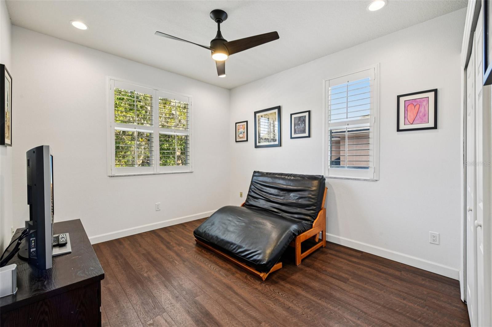 Image 26 of 49 For 8203 Lake Crowell Circle