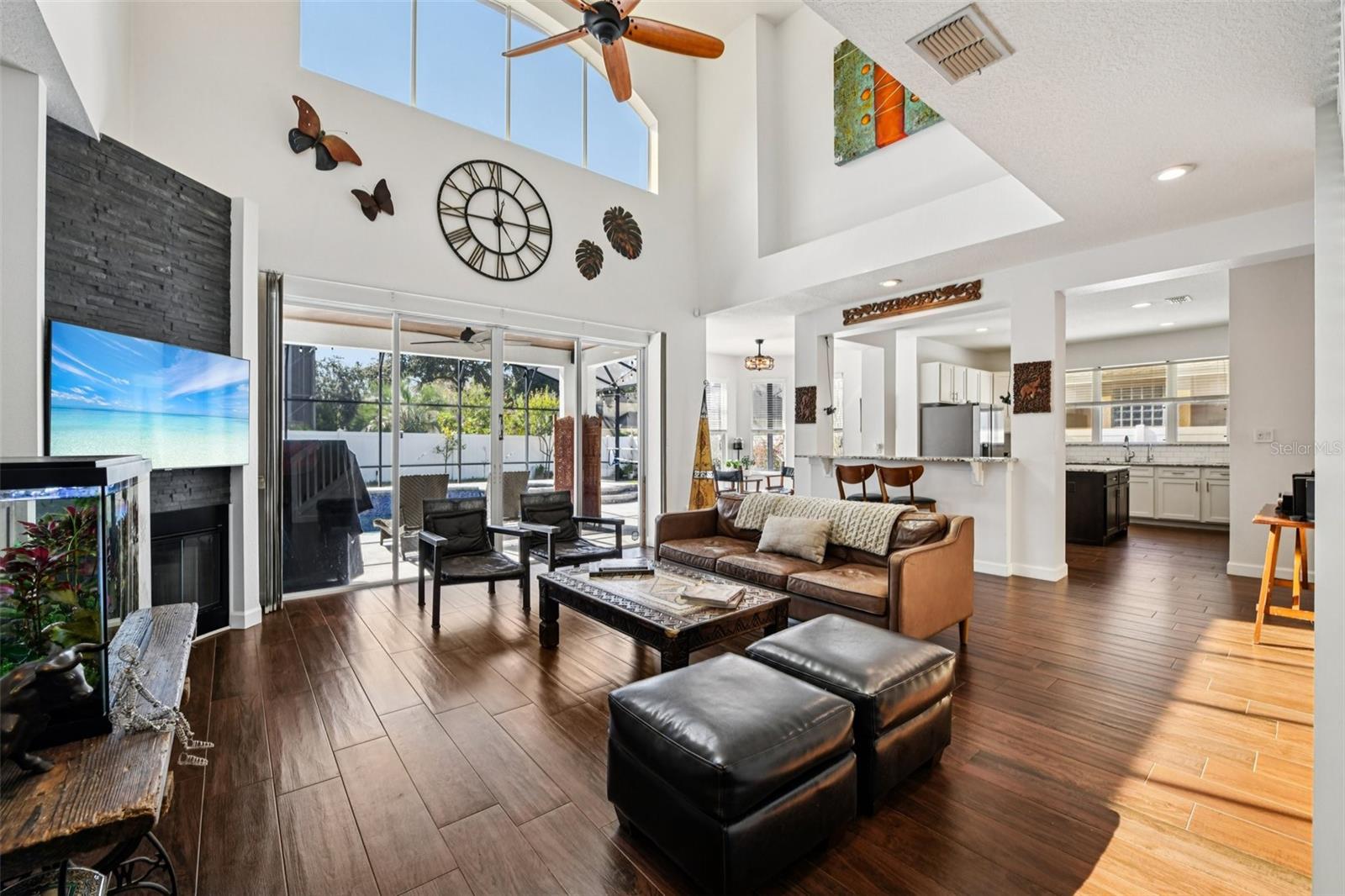 Image 6 of 49 For 8203 Lake Crowell Circle