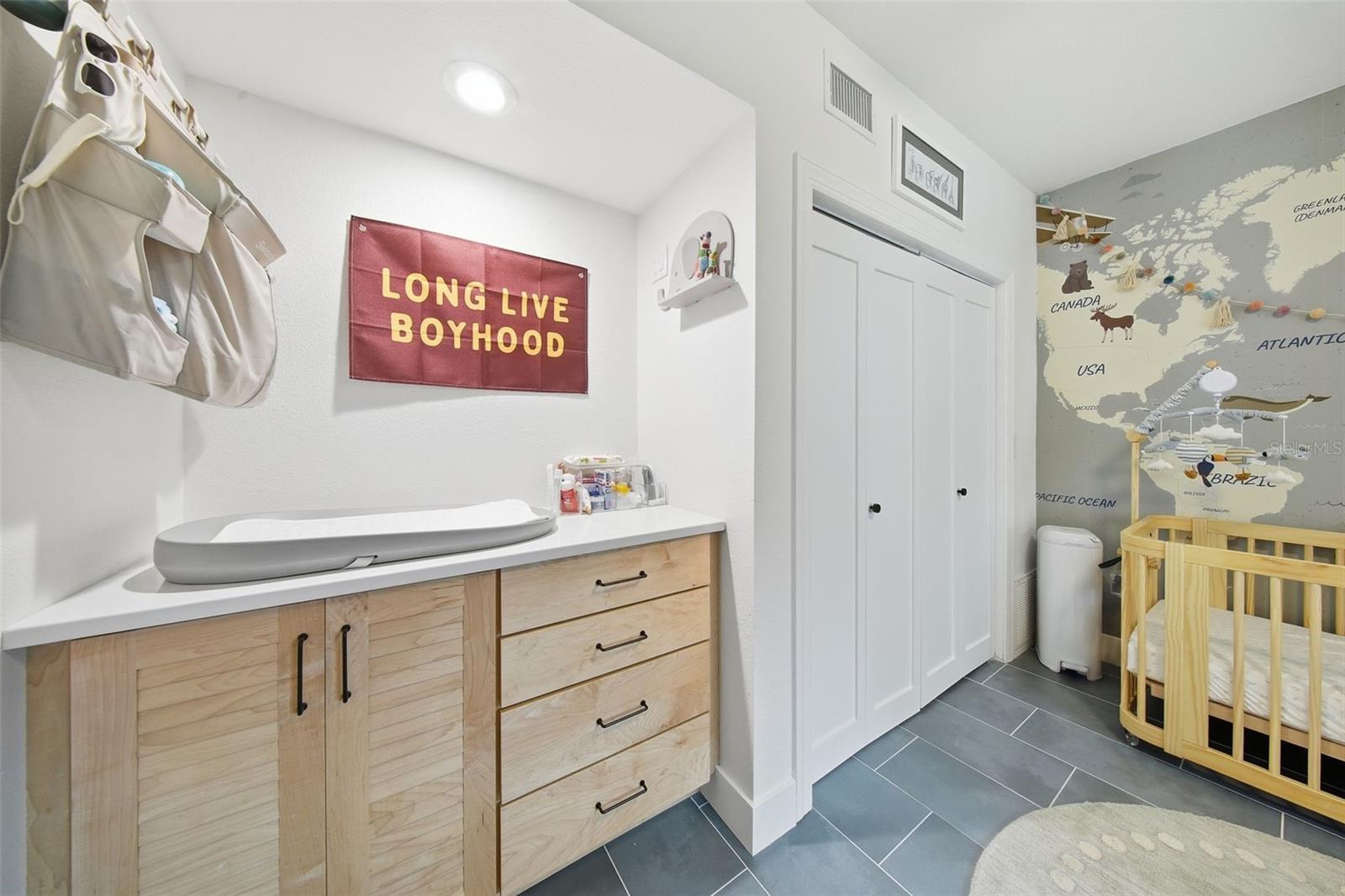 Image 39 of 90 For 1830 Main Street